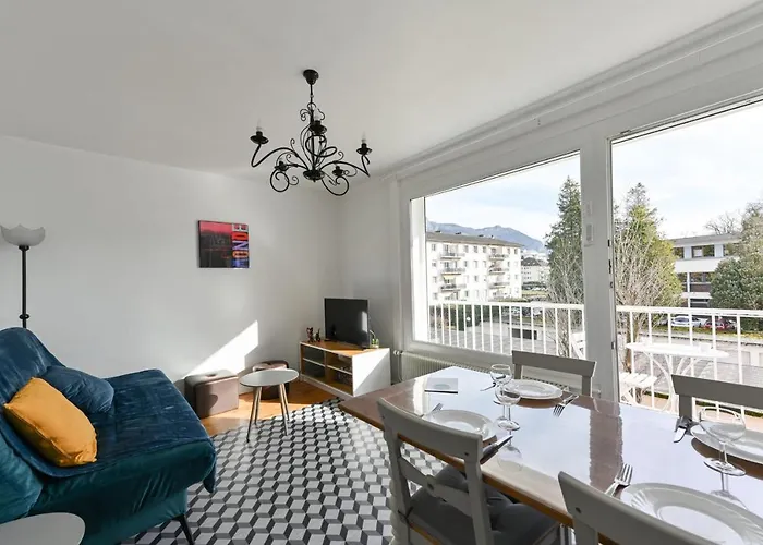 Le Boileau - T3 pour 4 personnes parking et balcon proche du Lac